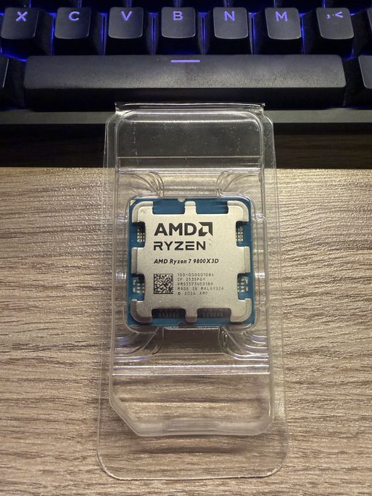 Процессор AMD Ryzen 9800X3D