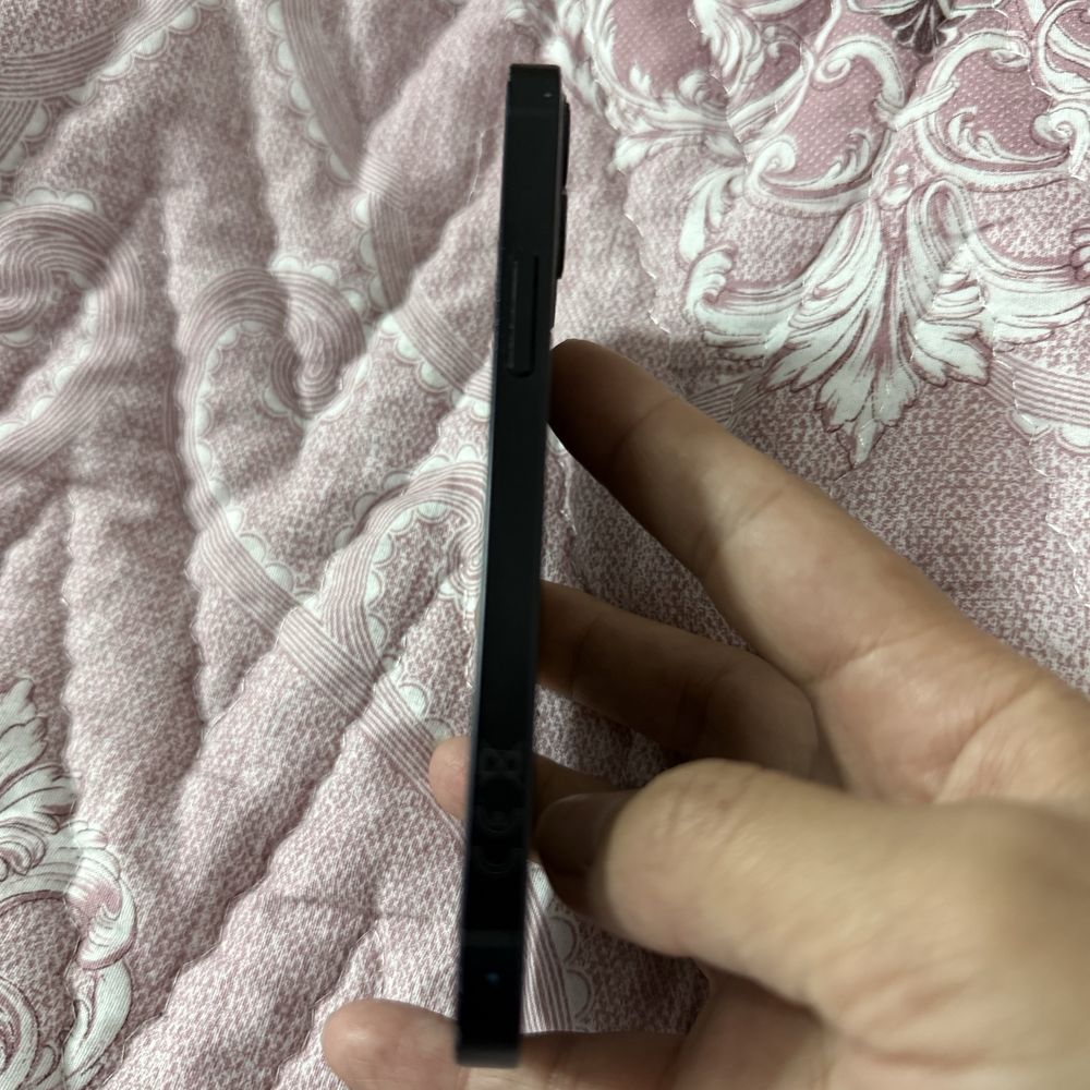 Iphone 12mini продам