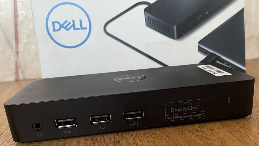 Докинг станция DELL Triple Video D3100