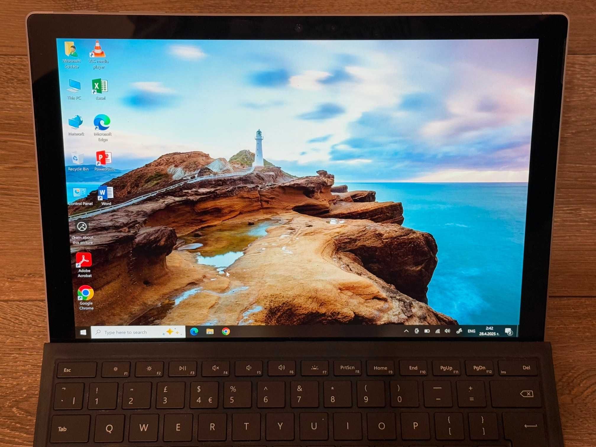 Microsoft Surface Pro 5 i5 7th/8RAM/256SSD