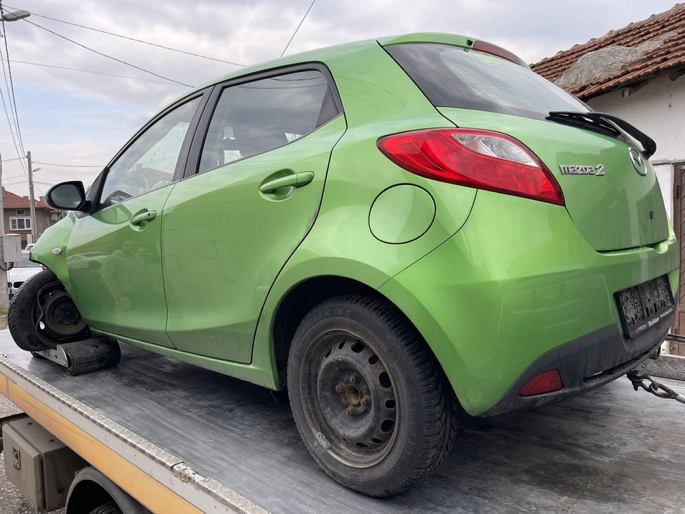 Мазда 2 Mazda 2 модел от 2007 до 2015