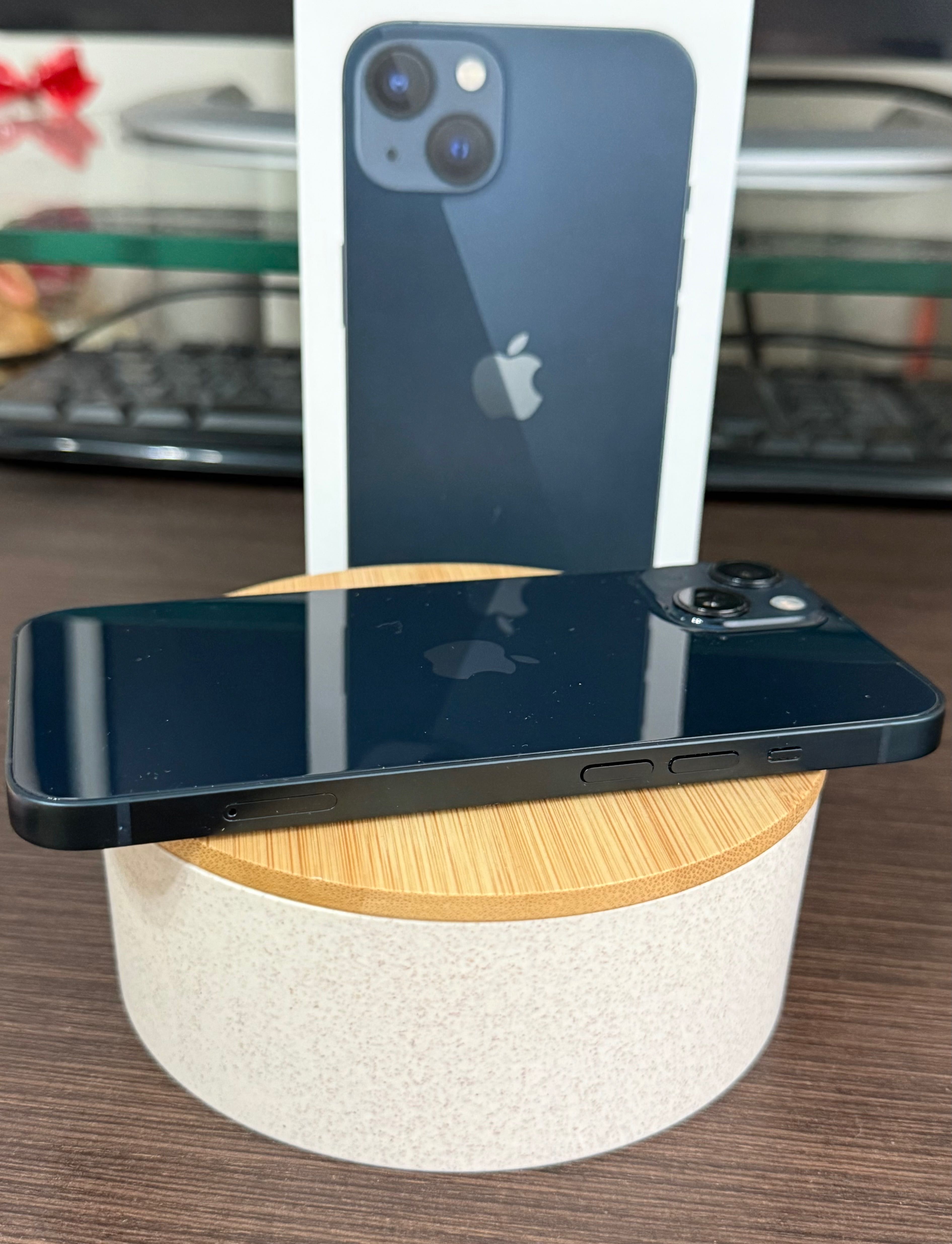 iPhone 13 Midnight Blue