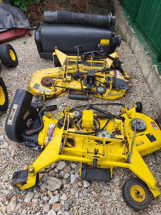 Coș pentru tractoras de tuns iarba gazon John Deere f 725