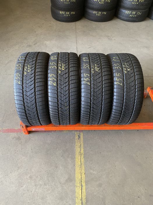 Anvelope iarna 255/35/19 Pirelli Sottozero 3 RFT 255 35 19 R19