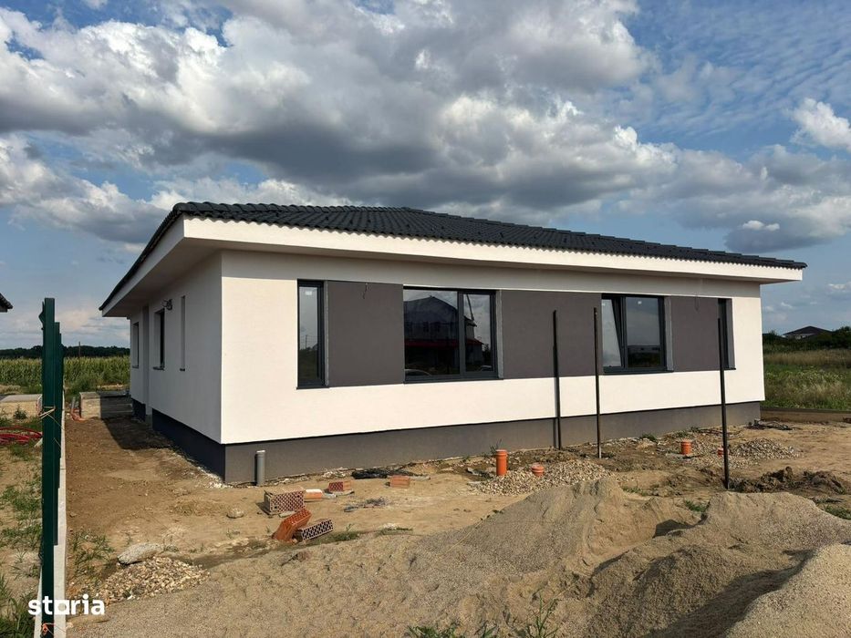 Duplex nou, modern, pe parter, comision 0
