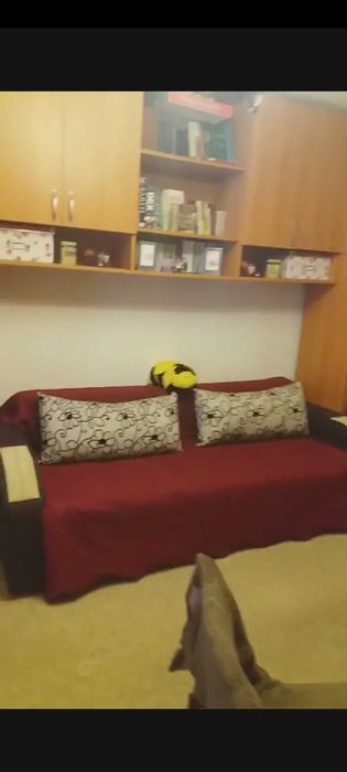 Vând garsonieră mobilată