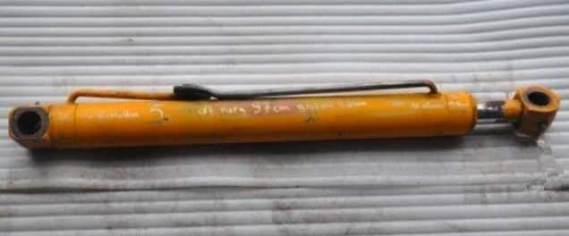 cilindri actionare brat jcb 3cx ult-06374