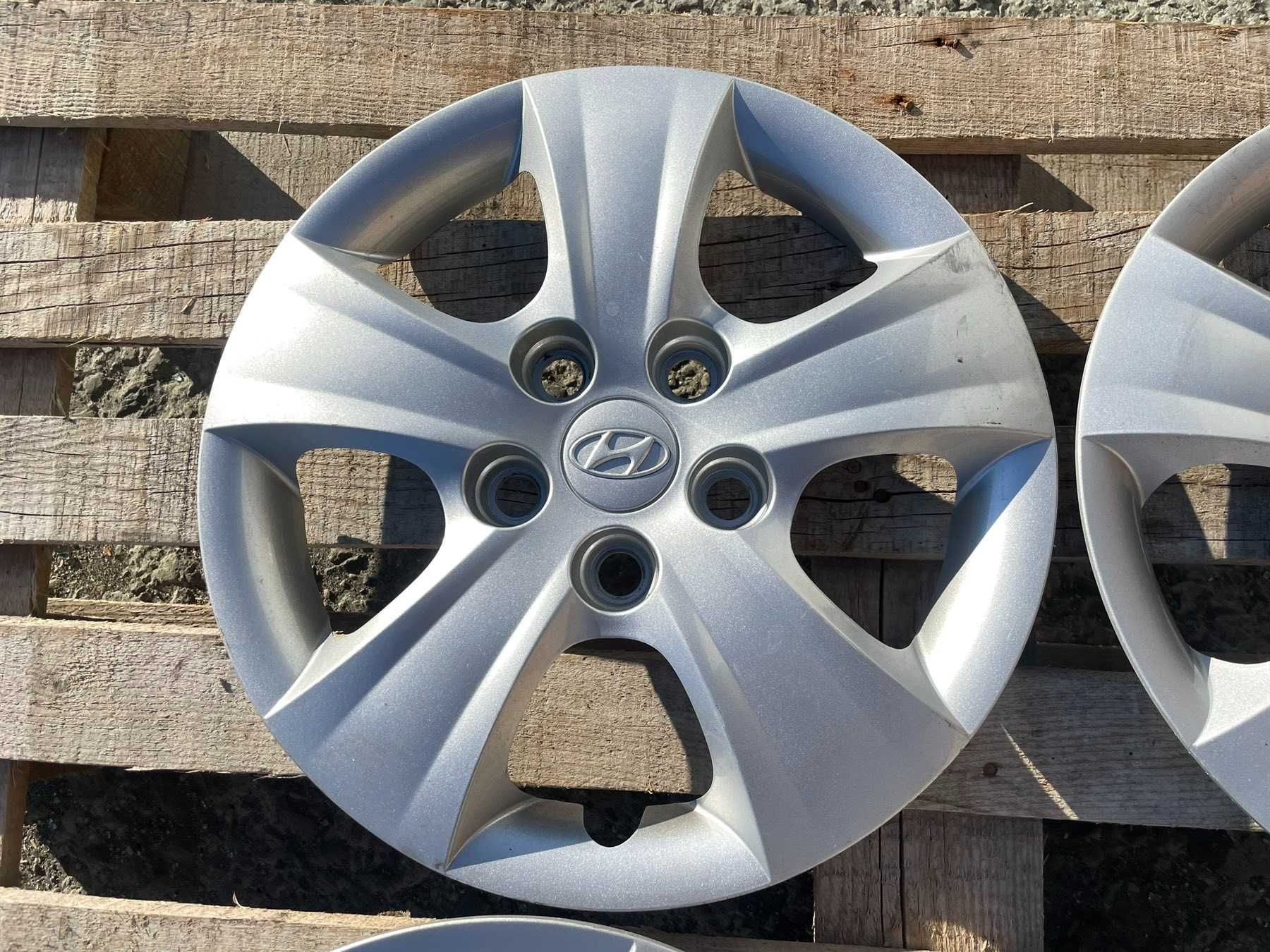 15 цола Тасове за Hyundai I30 Хюндай И30 Оригинал 52960-2L000