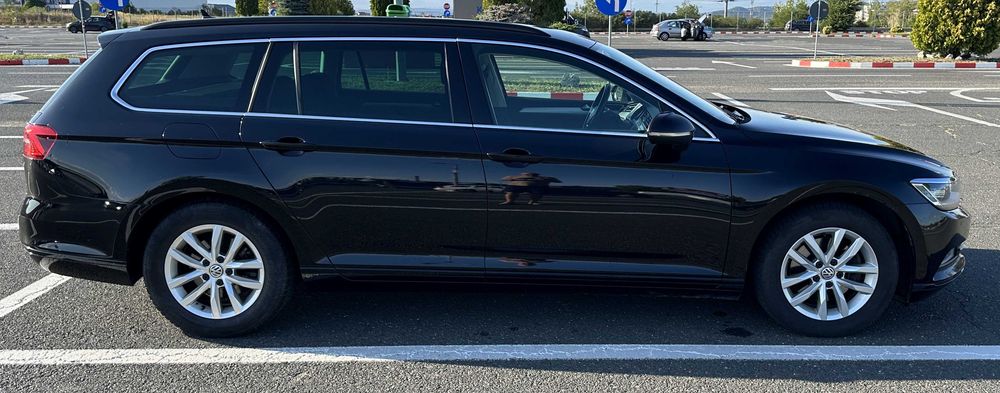 Volkswagen Passat Variant 1.6 TDI SCR DSG Comfortline