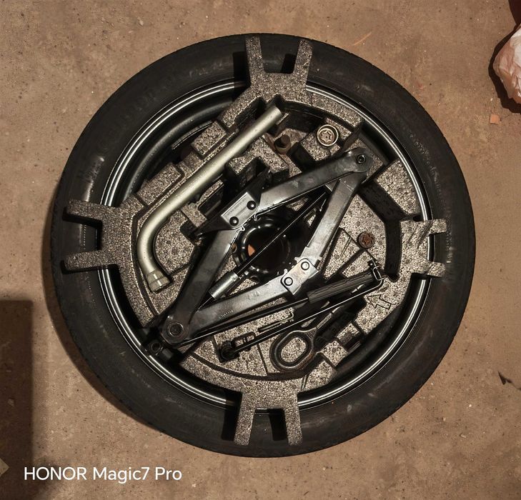 Нова патерица за ВАГ групата