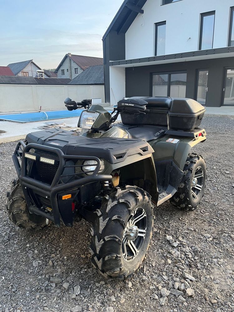 Atv polaris 800  an fabricatie 2012