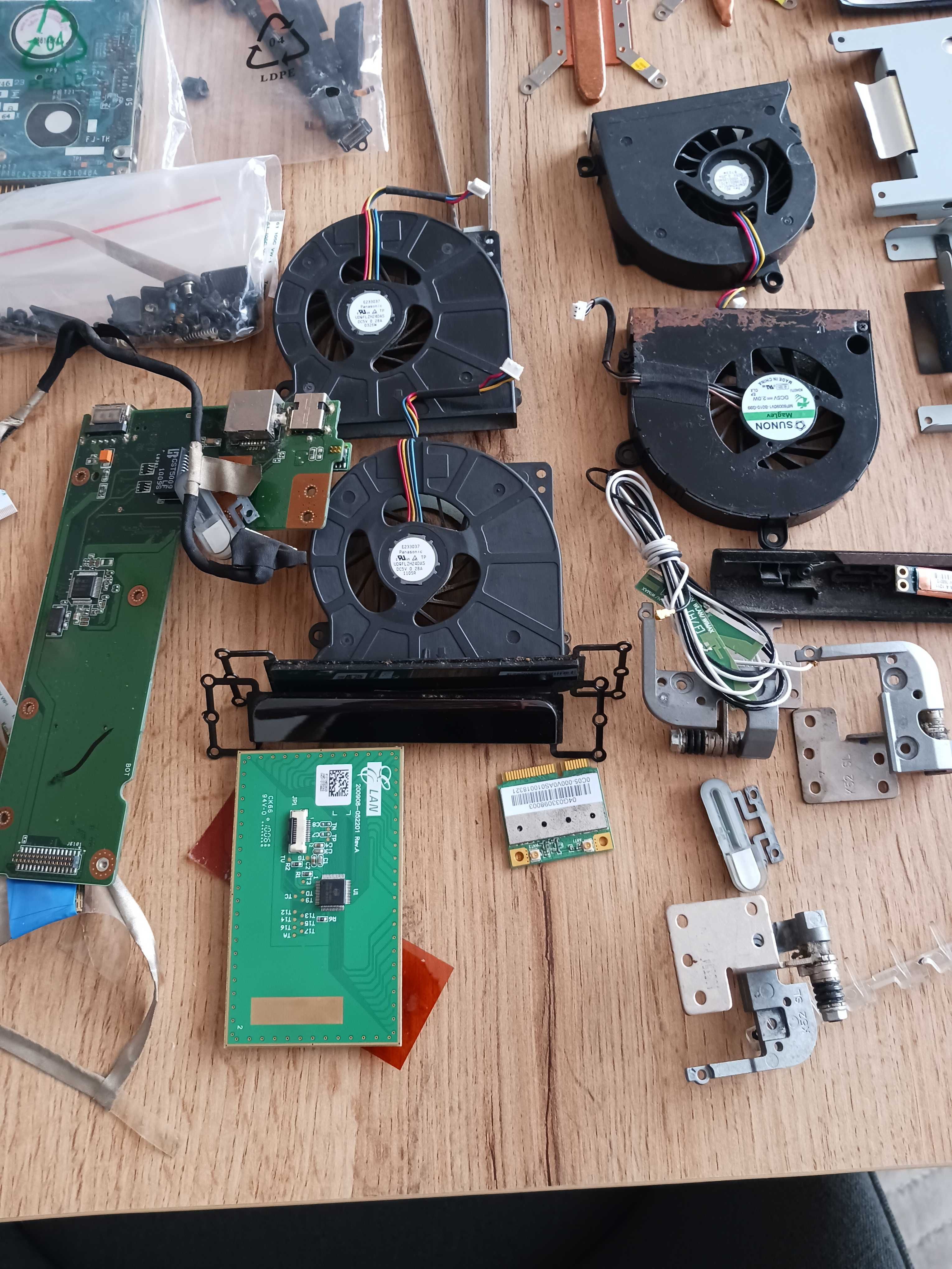 Компютърни части ASUS K52J