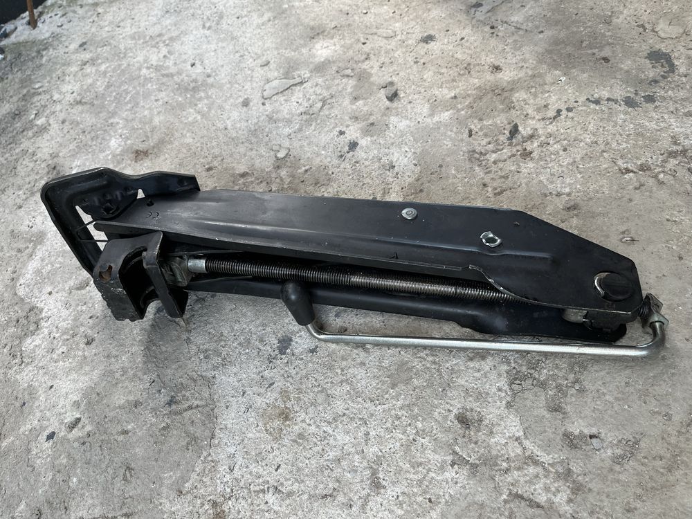 Oригинален крик за джип   7L0011031B for Audi, Porsche, Volkswagen
