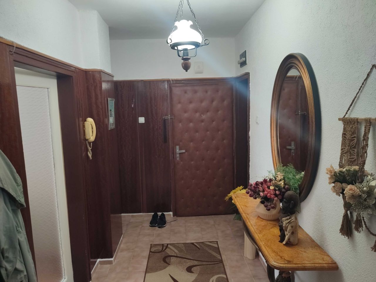 Продава се Четиристаен апартамент в Търговище, Център - 110 кв.м за 923 €/кв.м - Снимка #15