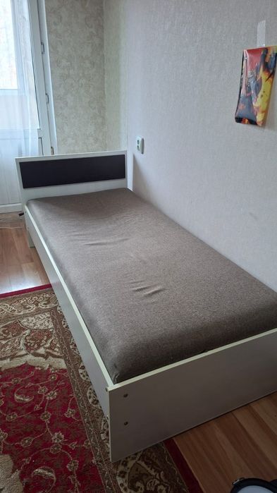 Кровать односпальная