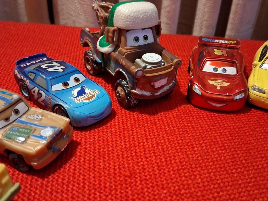 Vand Mașinuțe Cars