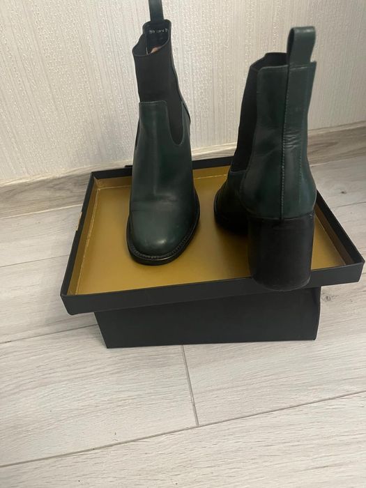 Продам женские полусапожки