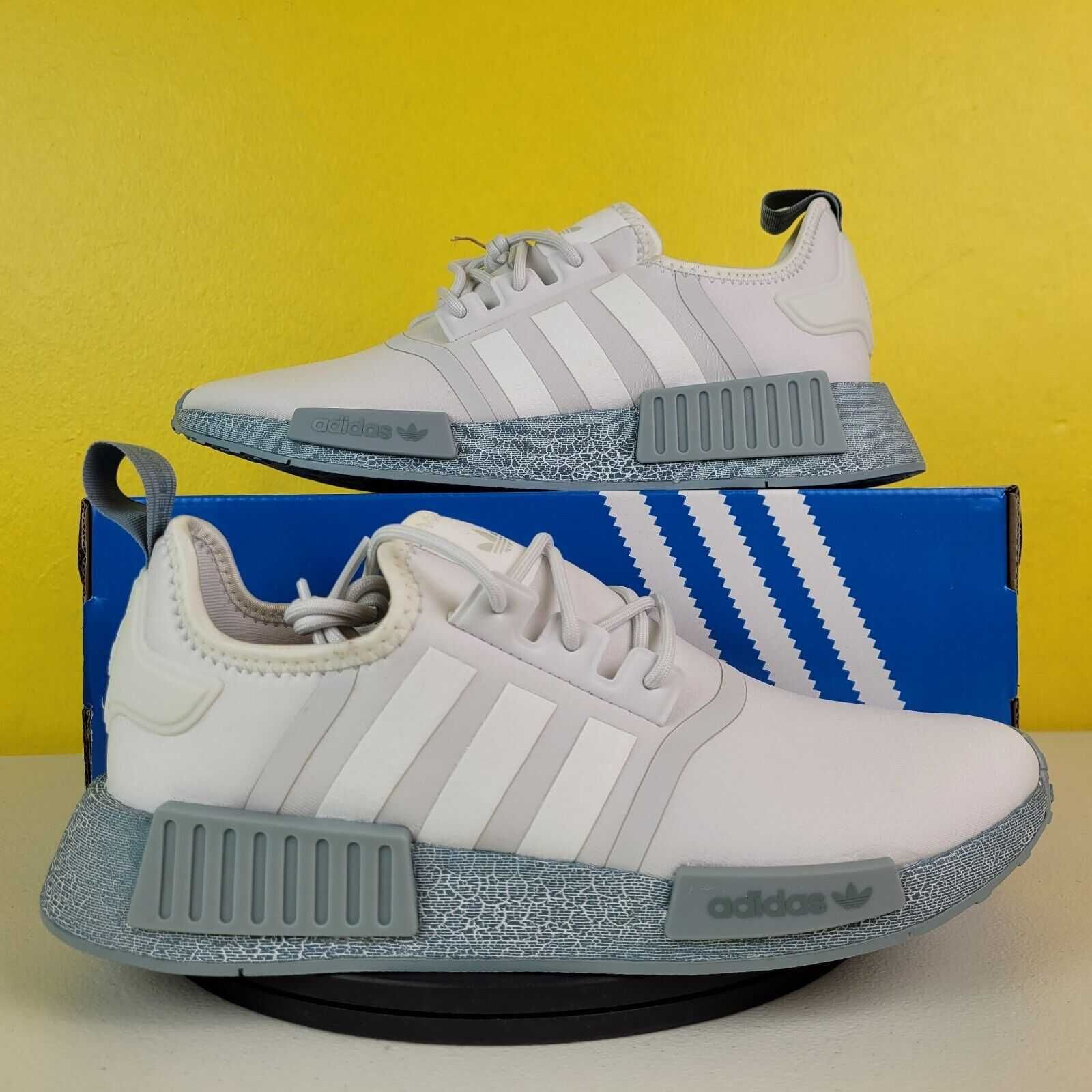 Оригинални маратонки * ADIDAS NMD_R1 * EU46 2/3