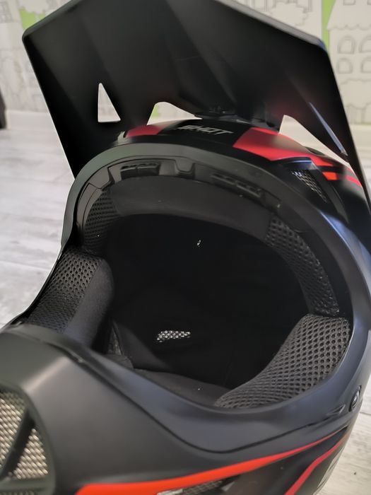 FULL FACE SHOT Helmet размер "s"