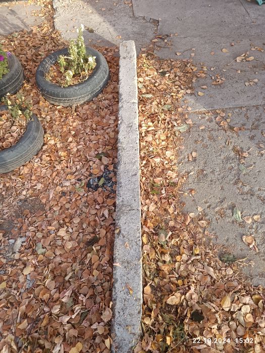 Продам столб бетонный 2 метра 2000 т