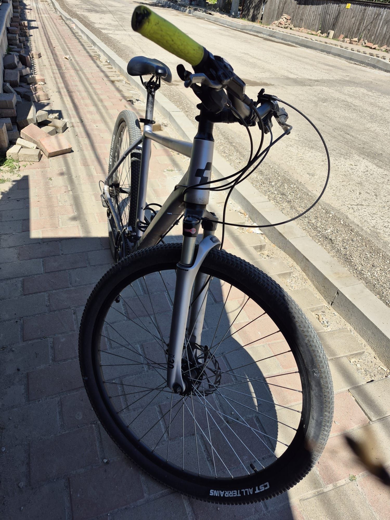Vand bicileta cube 29"