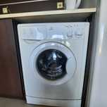 Пералнята INDESIT