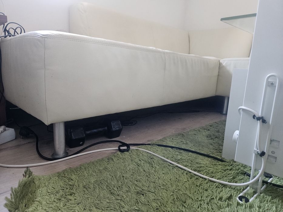 Кожен диван ъглов