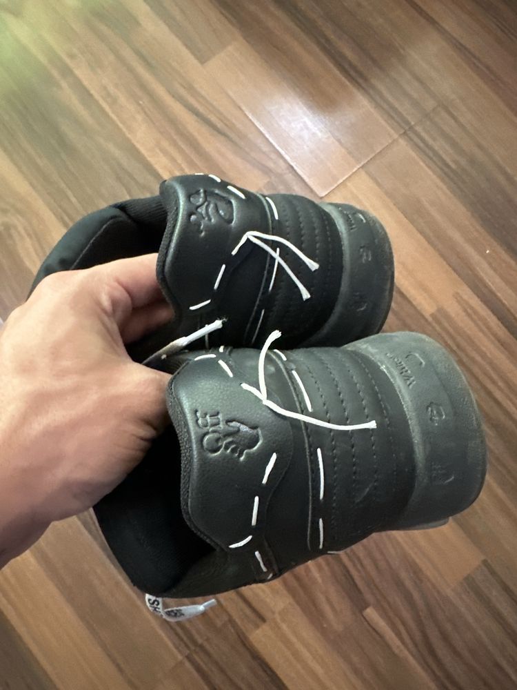 Обувки OFF-WHITE /42 номер.
