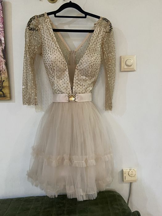 Incaltaminte si hainute