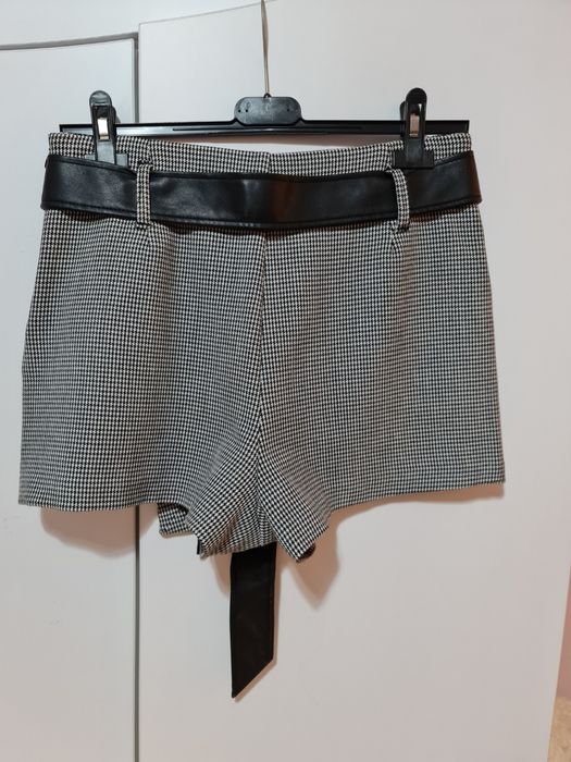 Fusta-pantaloni Zara