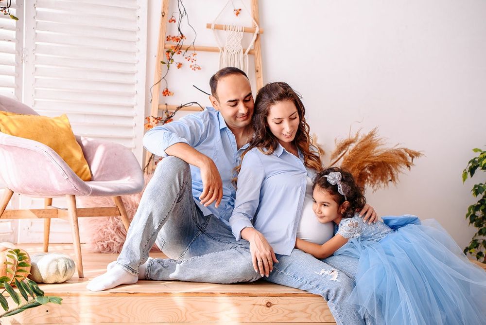 Фотограф в Ташкенте. Семейная фотосессия в студии.