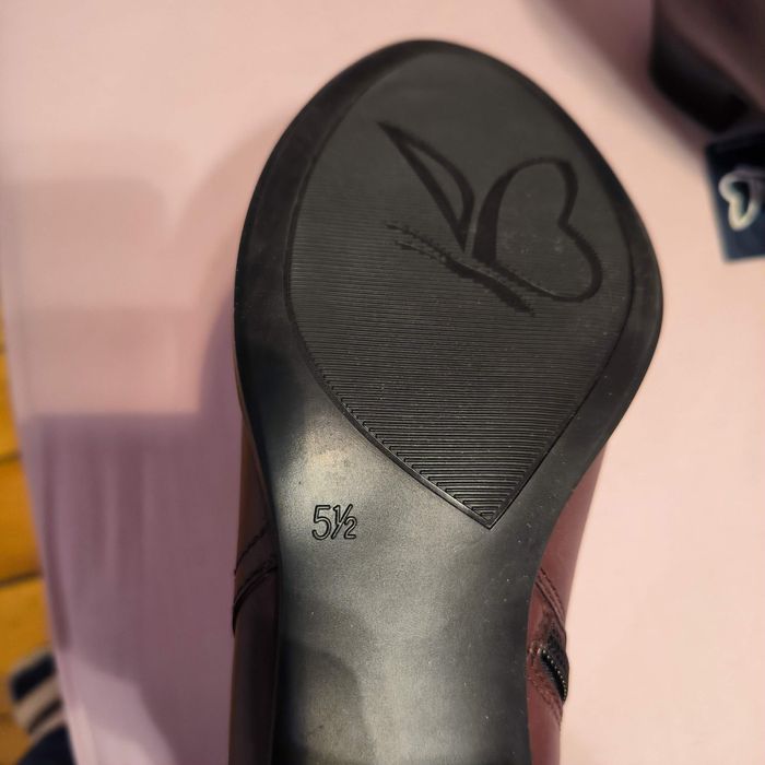 Елегантни боти Caprice естествена кожа