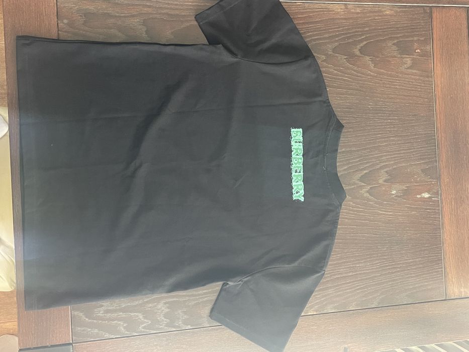 Tricou burberry negru water proof