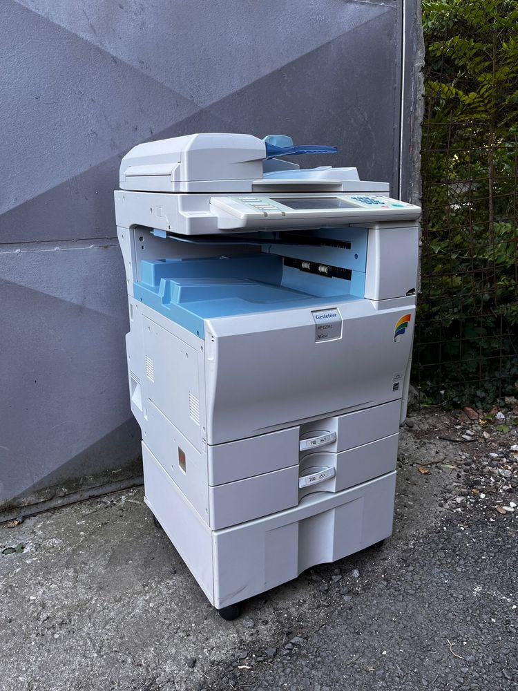 Vând Imprimantă Color A3 Gestetner MP C2051