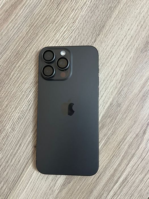 iPhone 15 Pro Max