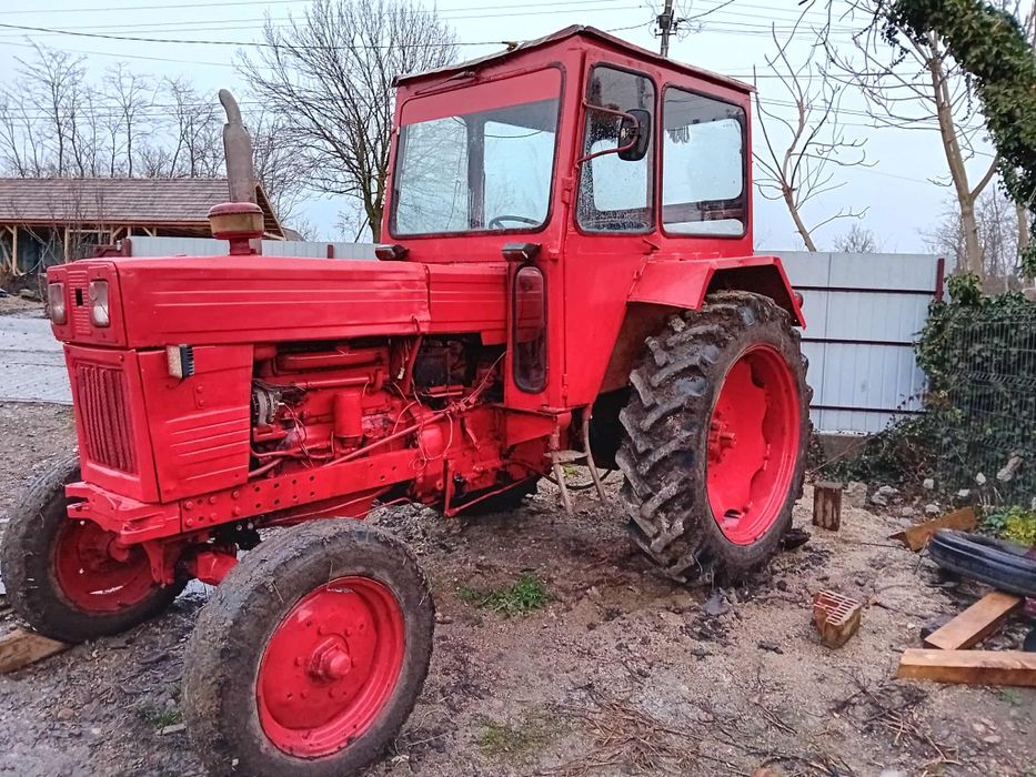Tractor U650 în stare bună