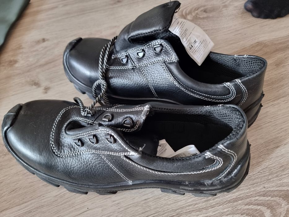 Мужские кожанные ботинки, новые