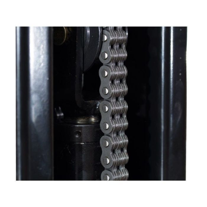 Elevator auto 2 coloane 4t 380v cu traversa pe sus + ulei gratis