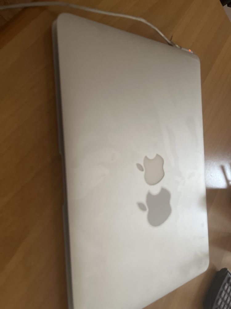 Macbook air a1369