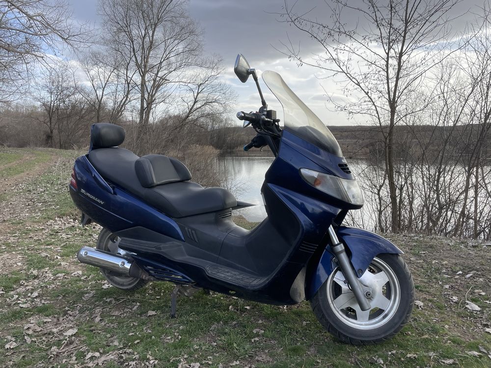 скутер Suzuki Burgman 250