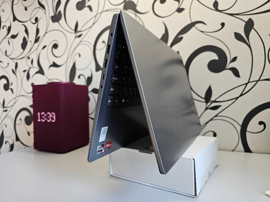 ПРОДАМ Lenovo V15 G4 Мощный Ноутбук Ryzen™5-7520U/8GB/256SSD/15.6"iPS.