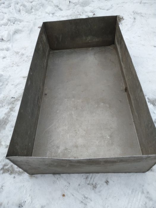 Продам бак из нержавеющей стали.