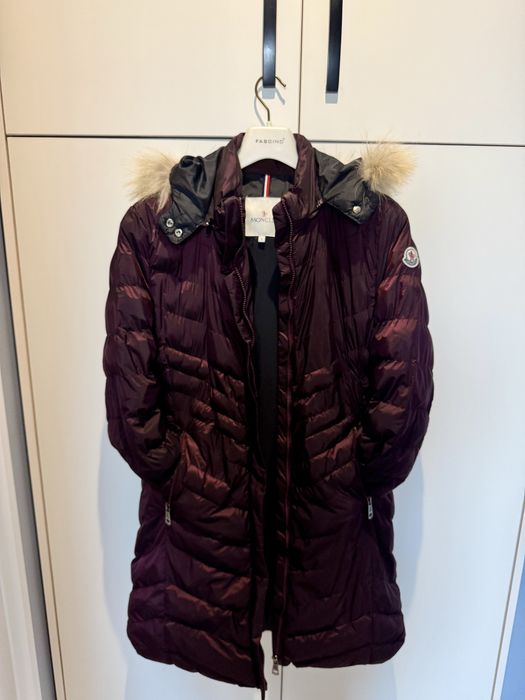 Geaca moncler visiniu