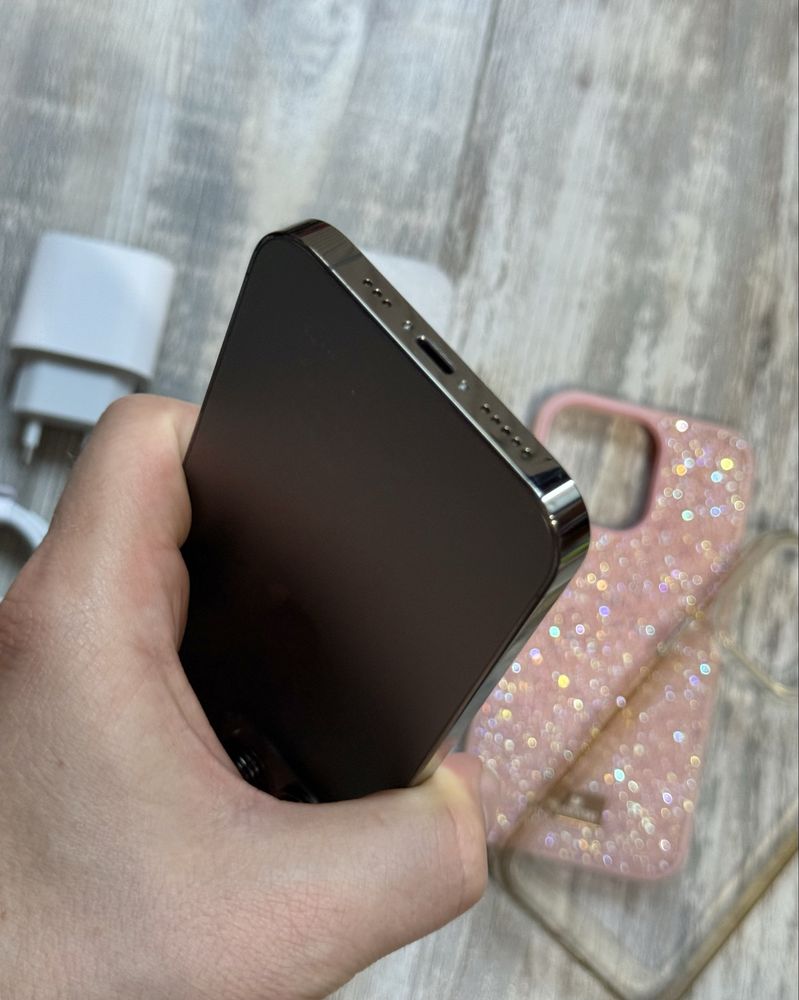 Iphone 16 128 GB Отличен Black