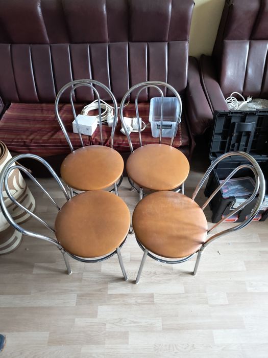 Mobila veche covoare