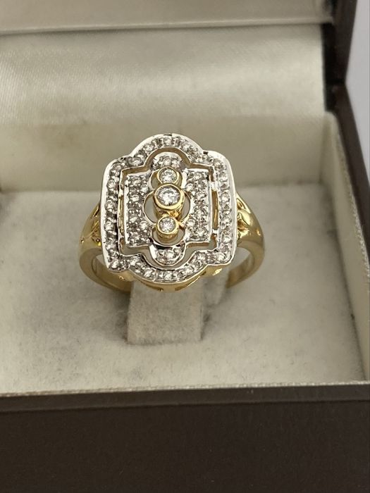 Inel vintage aur 18kt.cu diamante 0.25ct