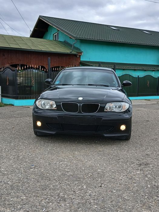 Vând bmw seria 1