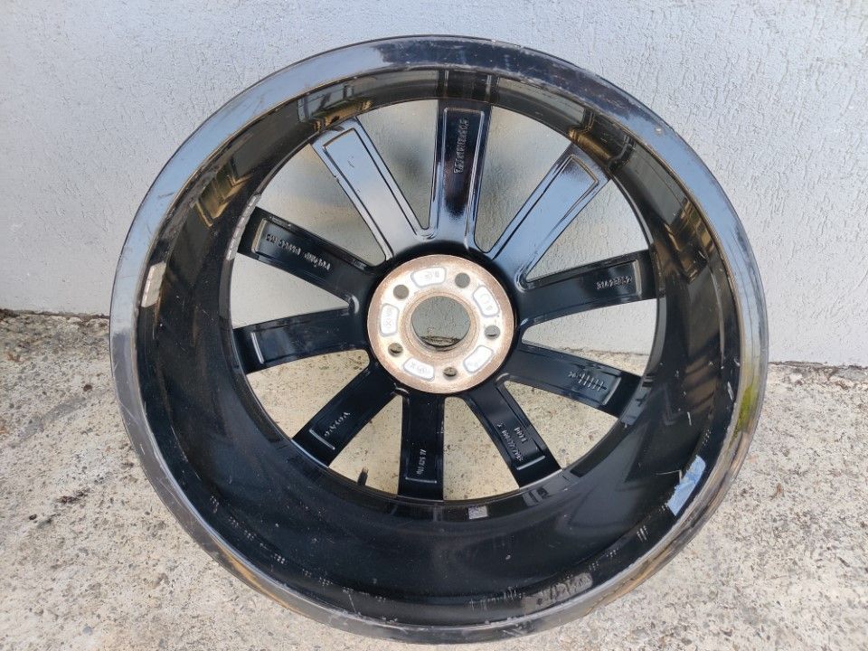 Janta 10 spite 19" Volvo XC60 XC70 XC90 XC40 S90 V90 31423852