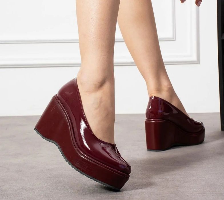 Pantofi eleganți