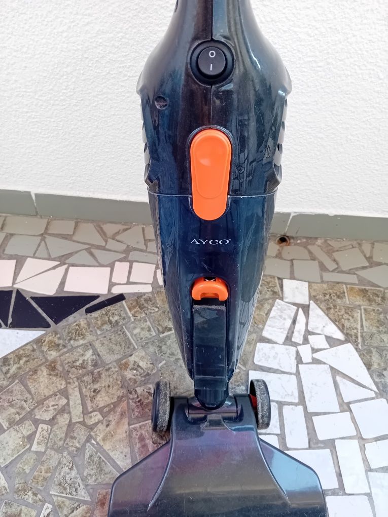 Прахосмукачка Ayco
